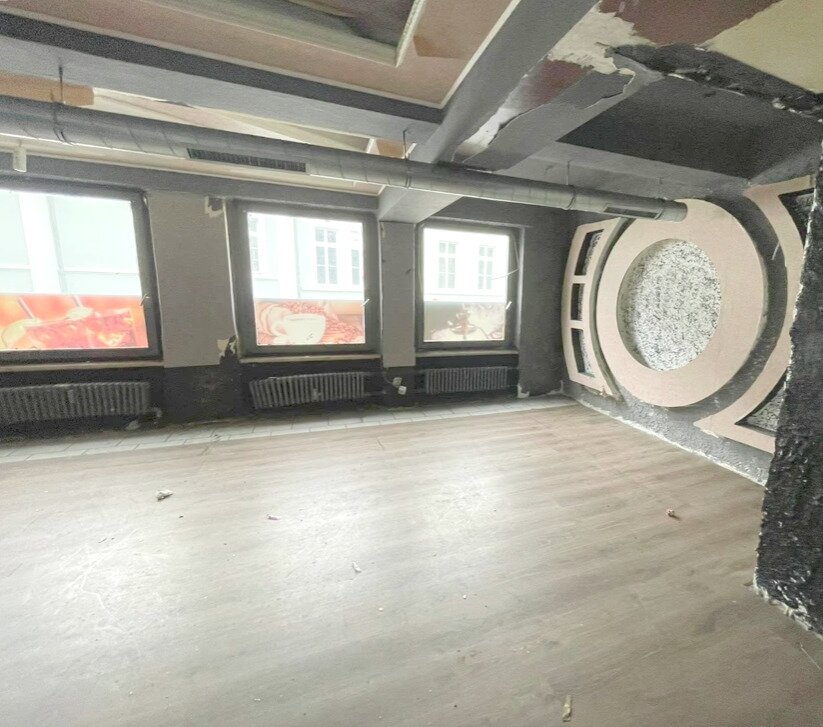 Wohn- u. Geschäftshaus mit Potenzial – Ideal für Handwerker & Investoren!