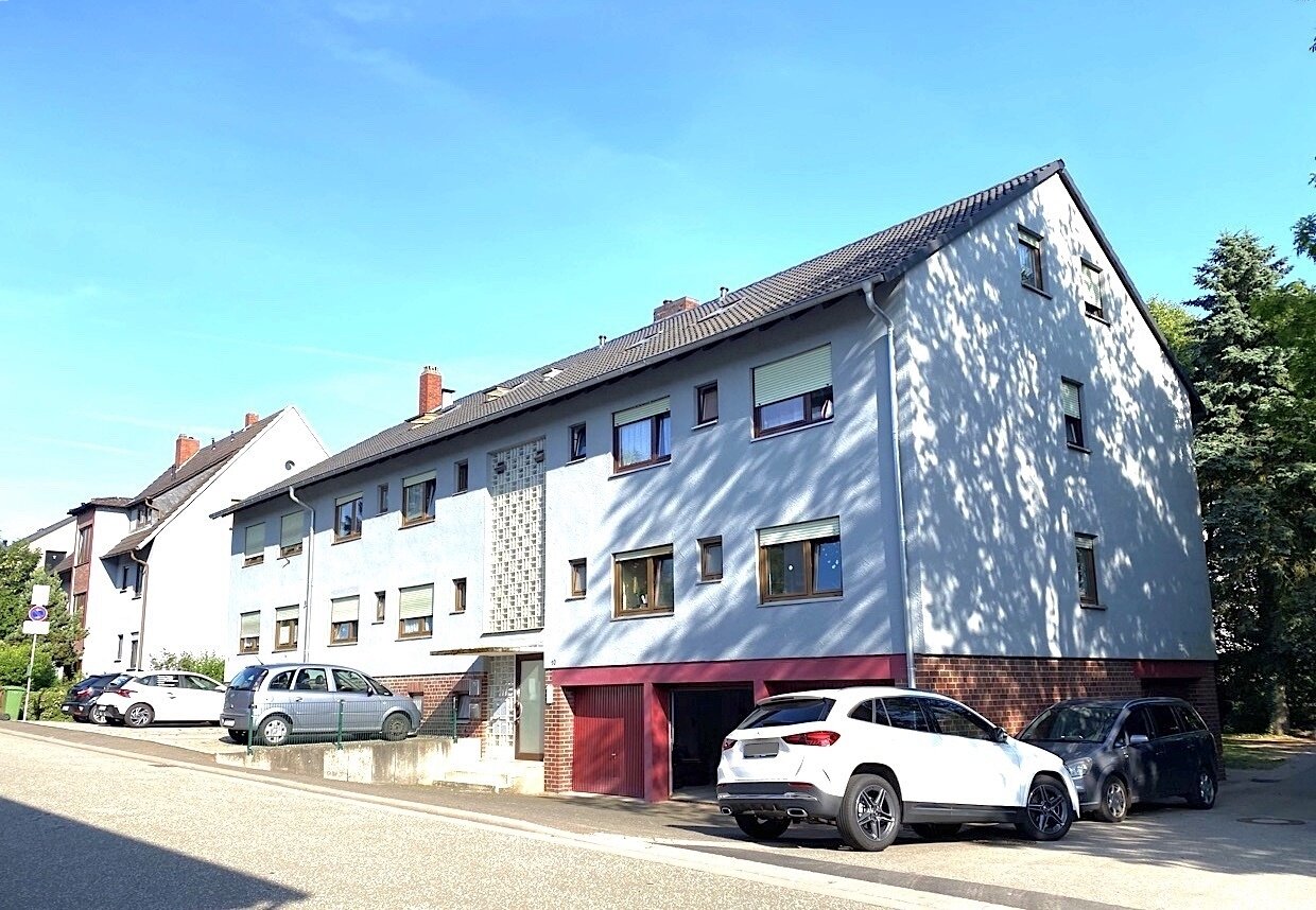 Attraktive Investmentmöglichkeit – Vollvermietetes 6-Familienhaus und Einfamilienhaus