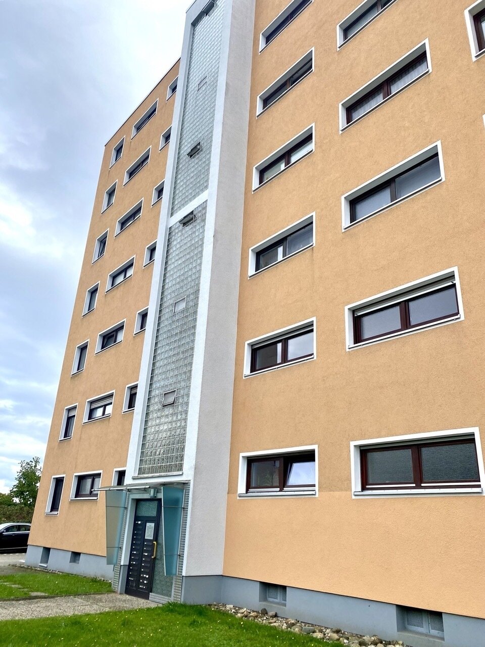 KL-West: Gepflegte 1‑Zimmerwohnung zu vermieten!