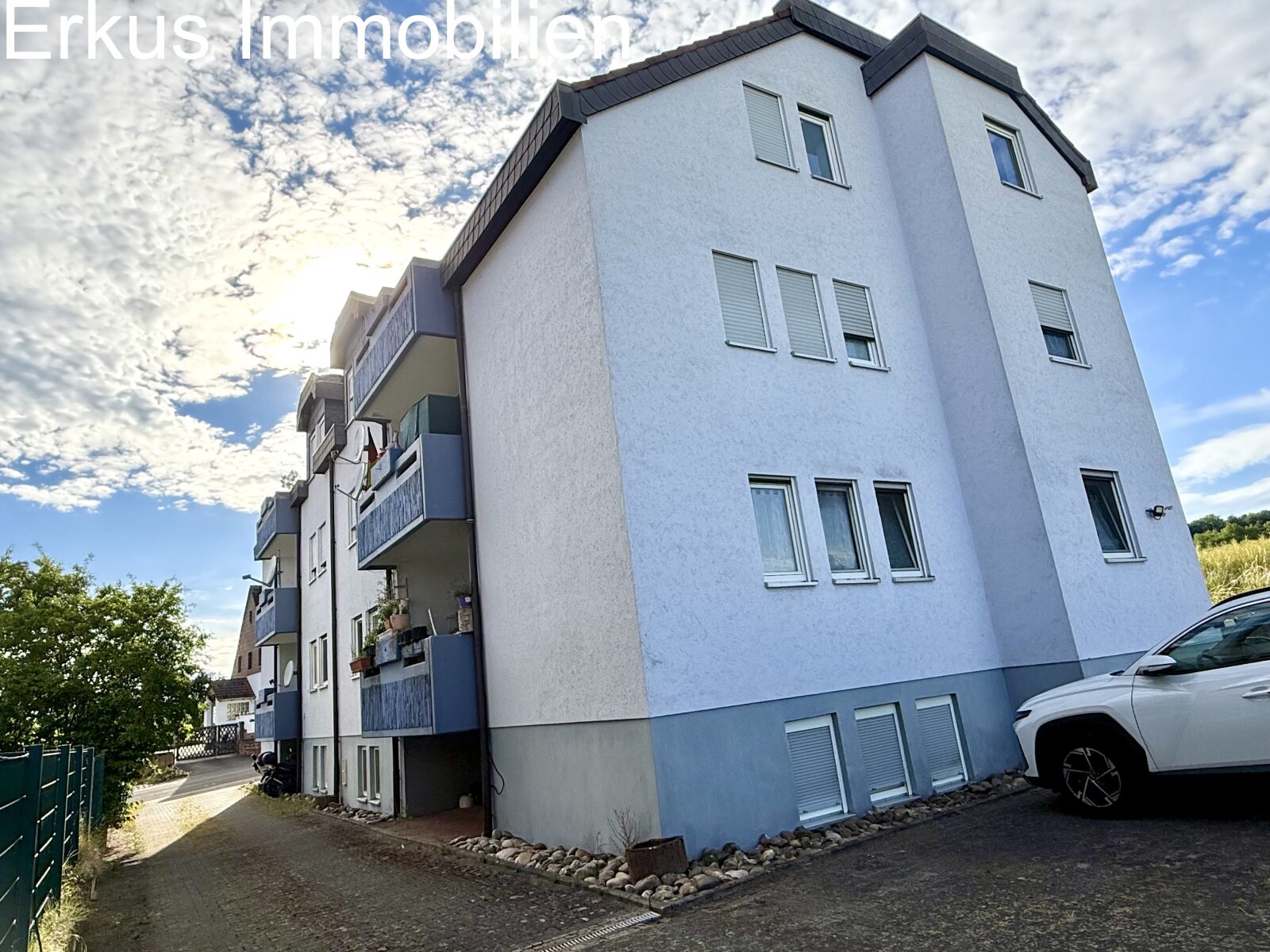 Solides, vollvermietetes Mehrfamilienhaus mit 6 Wohnungen und 2 Apartments in Rodenbach!