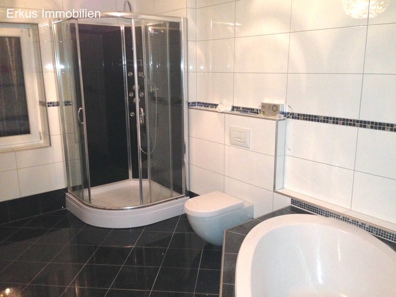 Badezimmer unten 2 Badezimmer unten 2