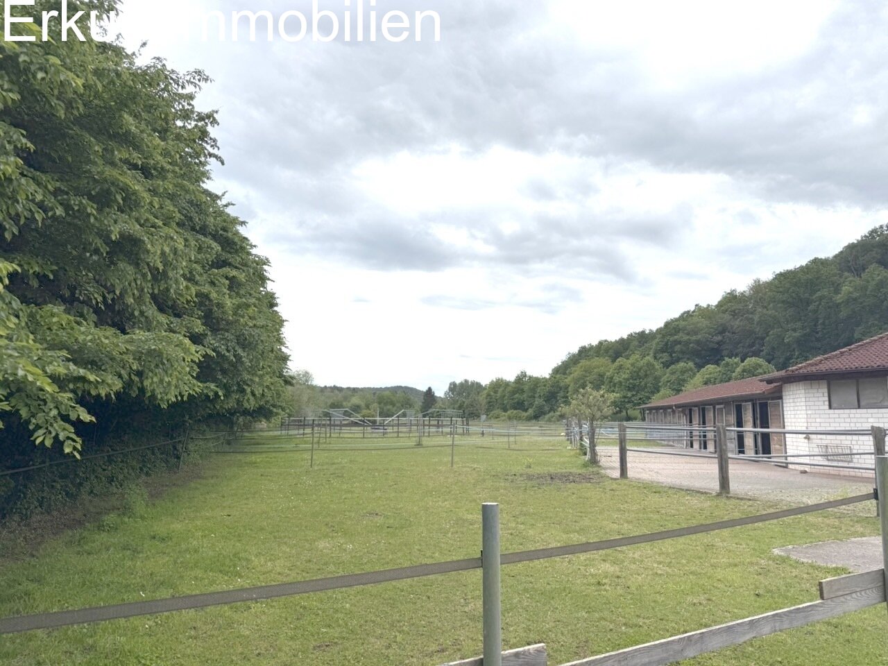 Rückseite Ansicht Rückseite Ansicht