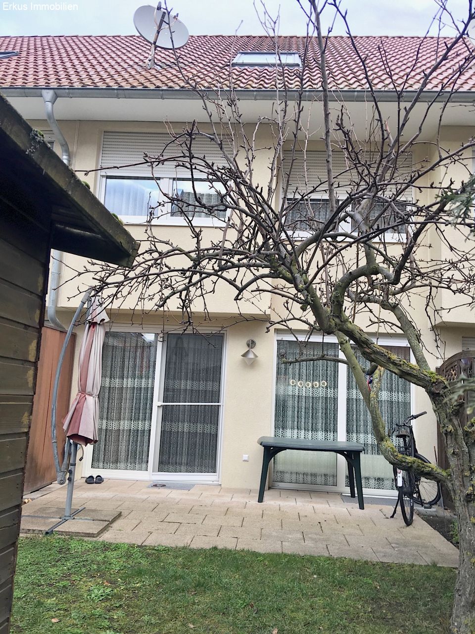 Ludwigshafen am Rhein: Geräumiges, gepflegtes RMH in beliebter Ortslage von Ludwigshafen!  Ludwigshafen am Rhein: Geräumiges, gepflegtes RMH in beliebter Ortslage von Ludwigshafen!