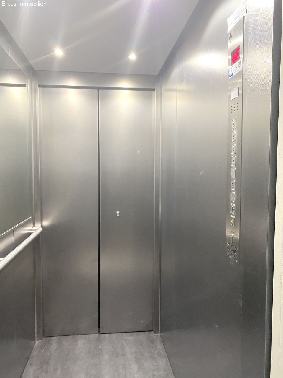 Aufzug_Innen